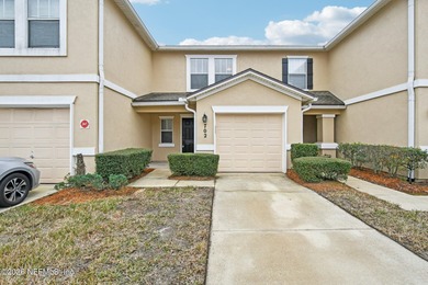 Lake Ridge Condo For Sale in Fleming Island Florida