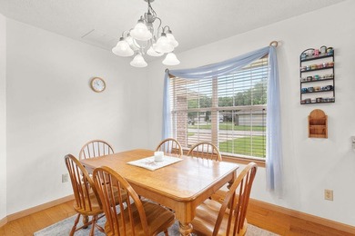 Super clean, with brand new roof, all new engineered hardwood - photo 8
