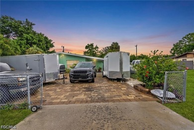 Welcome to 1847 Maple Dr, Fort Myers, FL 33907-a beautifully - photo 4