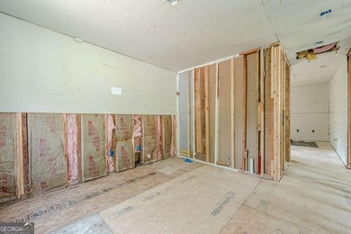 Investor special near Lake Allatoona! This single-story home on - photo 11