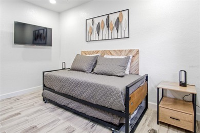 Great opportunity for this duplex in a prime location.
The - photo 14