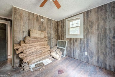 Investor special near Lake Allatoona! This single-story home on - photo 16