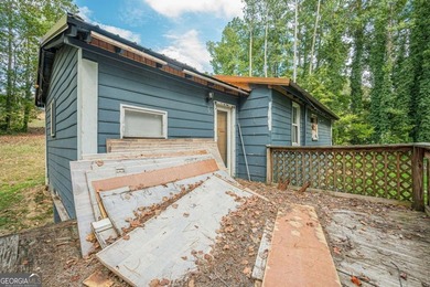 Investor special near Lake Allatoona! This single-story home on - photo 20