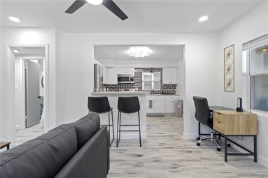 Great opportunity for this duplex in a prime location.
The - photo 20