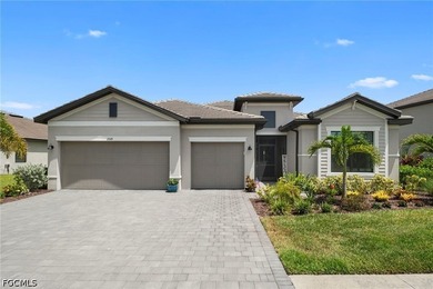 Rarely does a property of this caliber, featuring a premium - photo 1