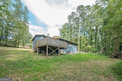 Investor special near Lake Allatoona! This single-story home on - photo 21