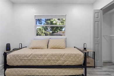 Great opportunity for this duplex in a prime location.
The - photo 31