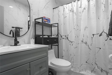 Great opportunity for this duplex in a prime location.
The - photo 32