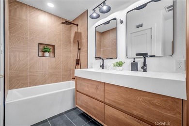 Just Listed - Beautifully Remodeled Home in Torrance! Welcome to - photo 32