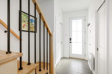 Additional listing photo 4