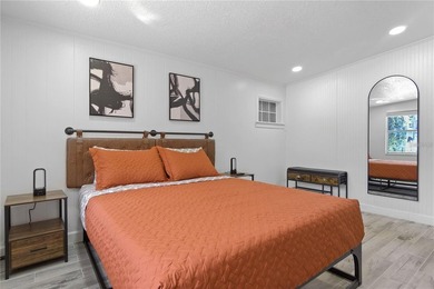 Great opportunity for this duplex in a prime location.
The - photo 35