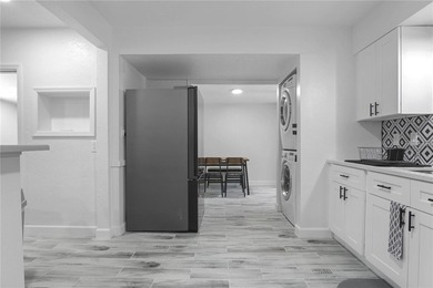 Great opportunity for this duplex in a prime location.
The - photo 41