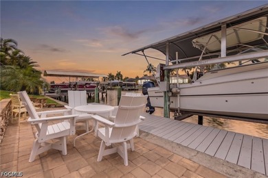The best Gulf-access homes don't ask you to choose between an - photo 5