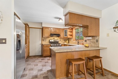 Nestled on over 1/2 acre, this well-maintained home is tucked - photo 7