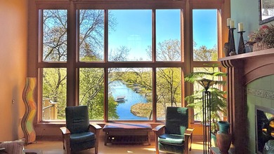 Exceptional custom lakefront home on Lake Beulah with 5 acres of - photo 11