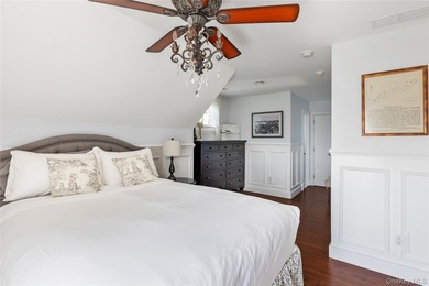 Elegant Montauk Retreat With Sunset Water Views. Privately set - photo 31