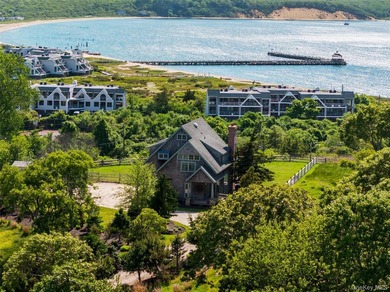 Elegant Montauk Retreat With Sunset Water Views. Privately set - photo 45