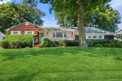 Don't Miss this Spacious Ranch with Nice Entrance Seating Area - photo 1