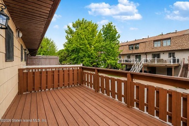 Welcome to 833 Rensselaer Avenue, a spacious semi-attached home - photo 23