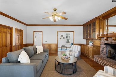 Lake life without compromise. Welcome to The Landings, where - photo 7