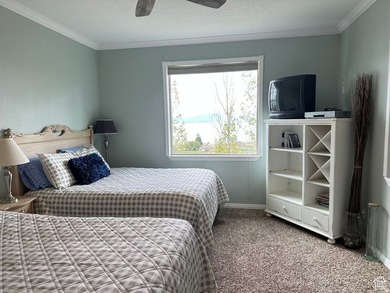 Price Reduced! East Side Bear Lake rambler with sweeping - photo 35