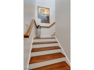 Stunning Second Floor Coach Home with Premium Upgrades! Welcome - photo 7