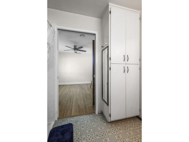 Welcome to this beautifully renovated 4-bedroom, 3-bathroom home - photo 31