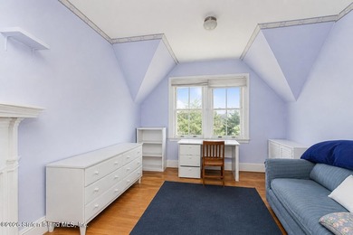 Offered for the first time in more than half a century, this - photo 31