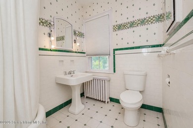 Offered for the first time in more than half a century, this - photo 35