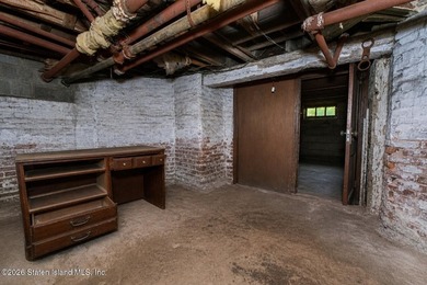 Offered for the first time in more than half a century, this - photo 41