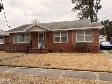 St. Johns River Home For Sale in Jacksonville Florida