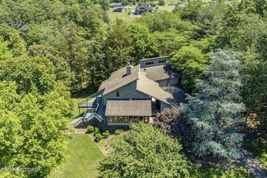 Are you looking for a lakefront home that is priced to allow you - photo 2