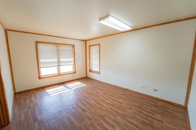 Offering 2 bedrooms, 2 bathrooms, 2,033 square feet, and - photo 3