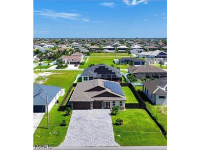 Gorgeous Fully Upgraded Home - 5 Bedrooms, 3 Full Baths, 2,757 - photo 1