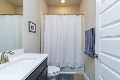 Well maintained & move in ready! Built in 2024, this 3 BD, 2 BA - photo 20