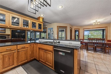 Experience Bella Vista living with this beautiful Gene Knight - photo 22