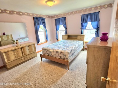 COMFORT, CONENIENCE, and MOUNTAIN VIEW in HISTORIC JIM THORPE!! - photo 22
