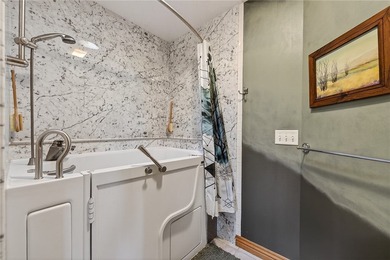 Experience Bella Vista living with this beautiful Gene Knight - photo 35