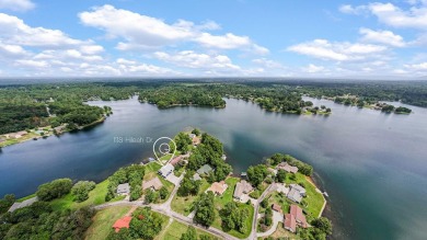 Lake Home For Sale in Crossville, Tennessee