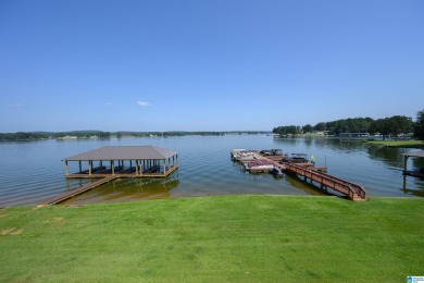 Lake Townhome/Townhouse For Sale in Pell City, Alabama