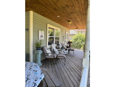 Opportunity awaits the lucky new owners of this fantastic 1 - photo 6