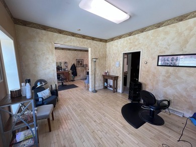 Additional listing photo 4