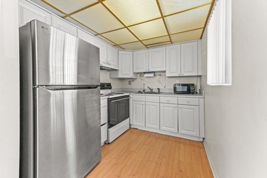 Welcome to your own slice of South Florida charm at 1950 Lake - photo 5
