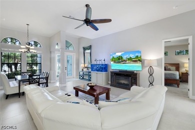 Welcome to this beautifully maintained 3-bedroom, 2-bath, 3 car - photo 7