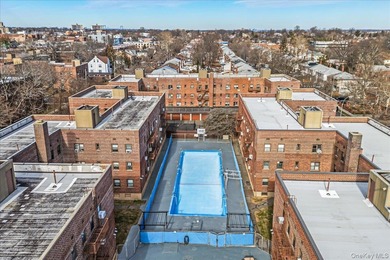 Welcome to this charming top-floor, one-bedroom walk-up located - photo 17