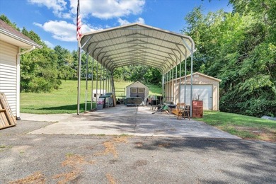 Enjoy the ease of one-level living in this well-maintained - photo 7