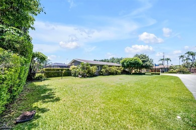 Bring your architect, designer, and vision to this South Miami - photo 5
