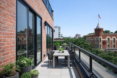 Welcome to 1385 Dekalb Avenue, a boutique two-residence - photo 5
