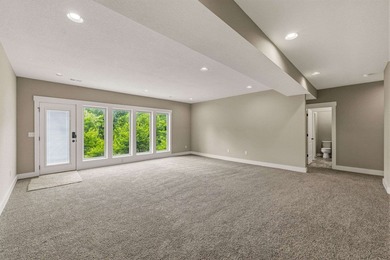 Welcome to this stunning 3-bedroom, 2.5-bath, reverse 1.5 ranch - photo 34