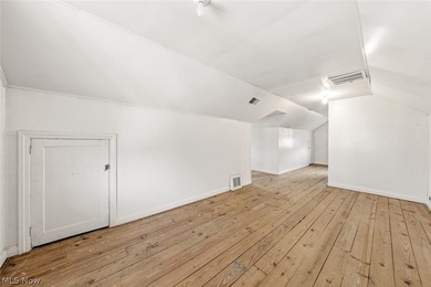 A unique opportunity to transform this lovely 3-bedroom Euclid - photo 25